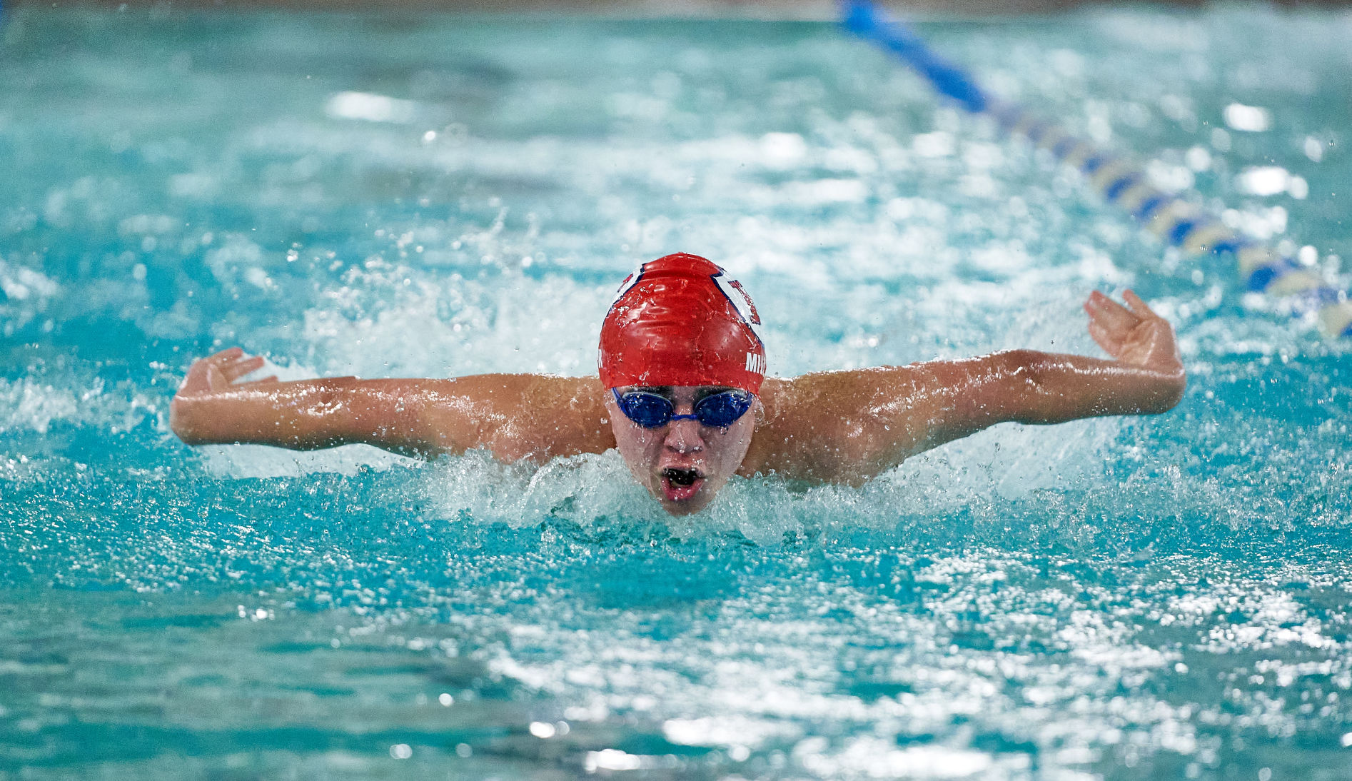 191212 FHS SWIM 1.jpg